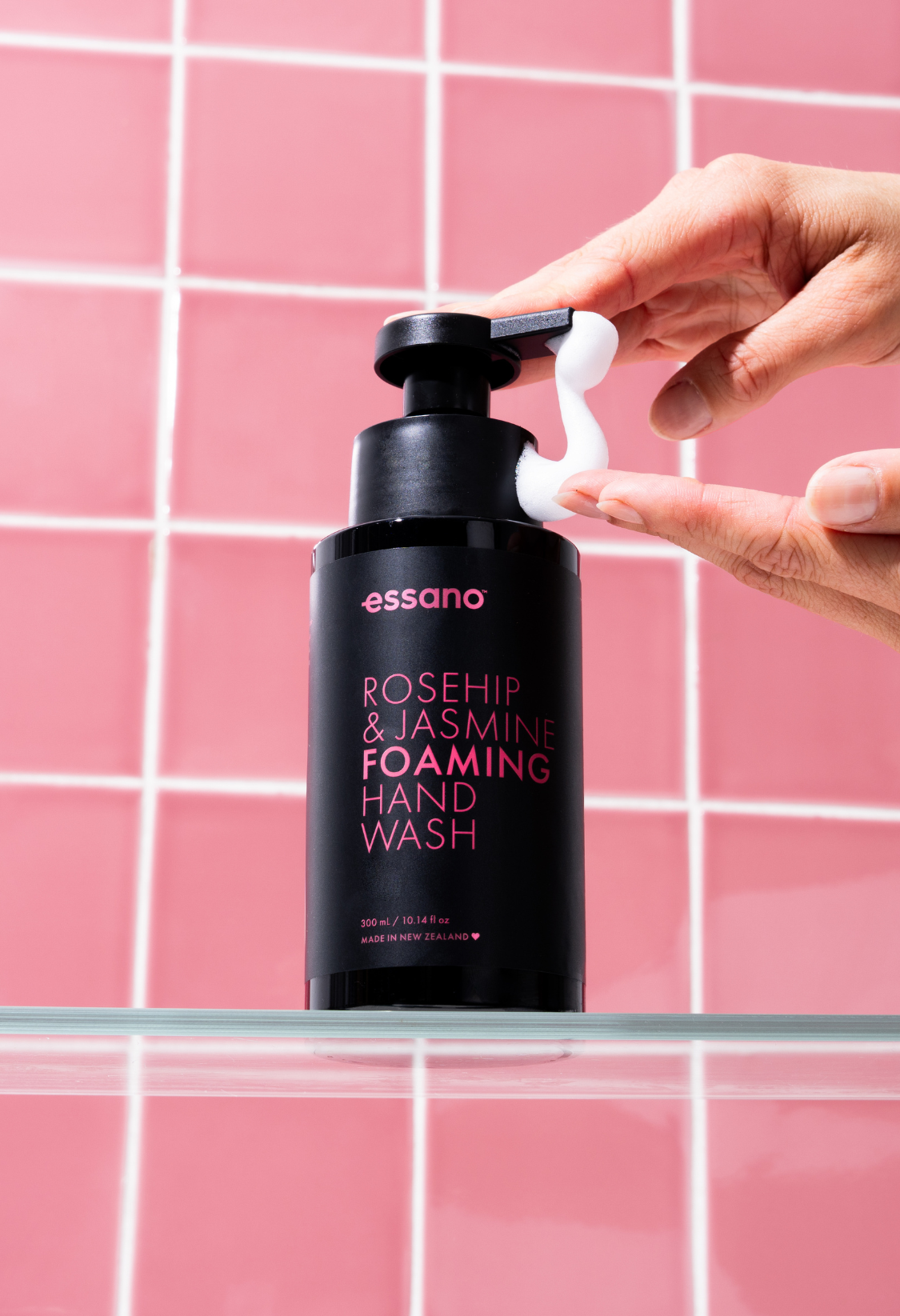Essano Foaming Hand Wash Rosehip & Jasmine 300ml