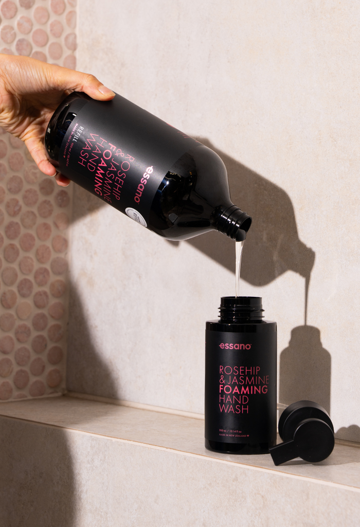 Essano Foaming Hand Wash Rosehip & Jasmine 300ml